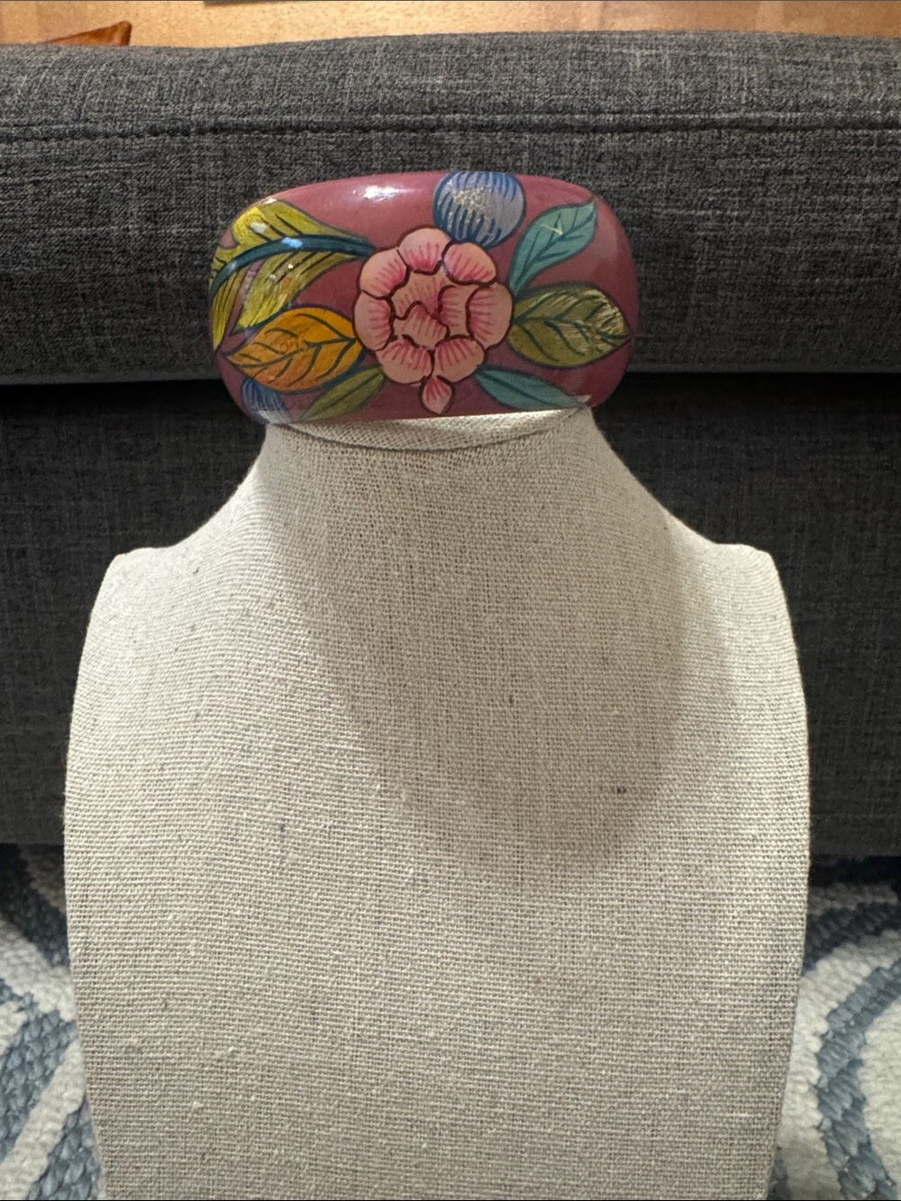 Vintage Hand Painted Floral Lacquered Wood Bangle Bracelet